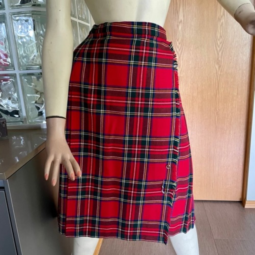 Vintage ST. MICHAEL RED PLAID KILT, Great Britain